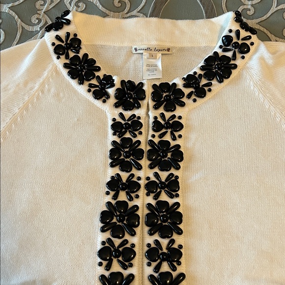 Nanette Lepore - White Cotton Cardigan with black beadwork. Size L - Picture 3 of 10